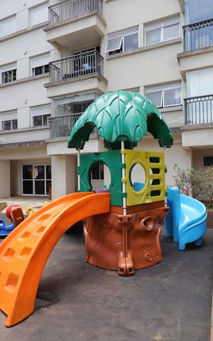 Apartamento para alugar com 72m², 2 quartos e 1 vagaÁrea comum - Playground