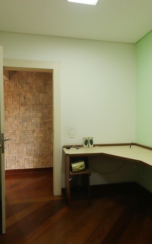 Apartamento para alugar com 315m², 4 quartos e 4 vagasEscritório