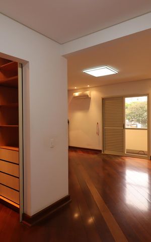 Apartamento para alugar com 315m², 4 quartos e 4 vagasSuíte 4