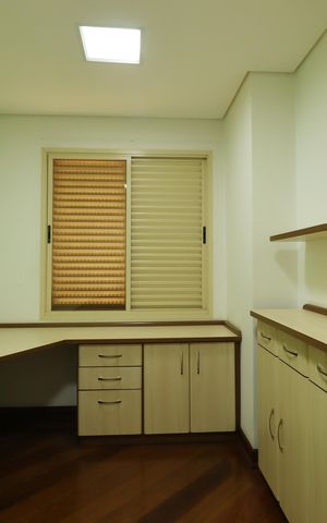 Apartamento para alugar com 315m², 4 quartos e 4 vagasEscritório