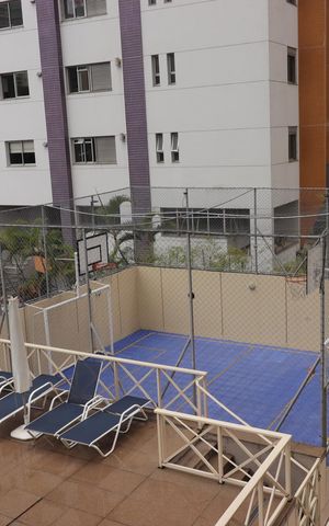 Apartamento para alugar com 315m², 4 quartos e 4 vagasVista da Varanda da Suíte 4