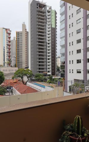 Apartamento para alugar com 315m², 4 quartos e 4 vagasVaranda da Suíte 4