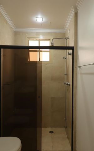 Apartamento para alugar com 315m², 4 quartos e 4 vagasBanheiro da Suíte 1
