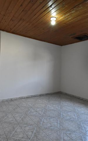 Casa para alugar com 65m², 3 quartos e sem vagaQuarto 1