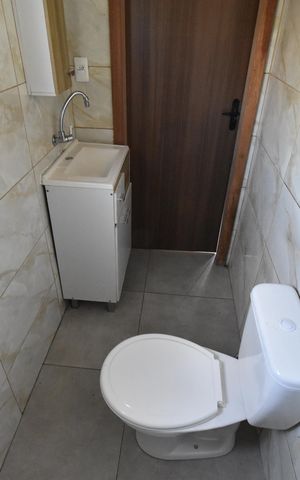 Casa para alugar com 65m², 3 quartos e sem vagaBanheiro