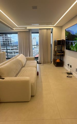 Apartamento à venda com 112m², 3 quartos e 2 vagas Apartamento à venda com 112m², 3 quartos e 2 vagasSala