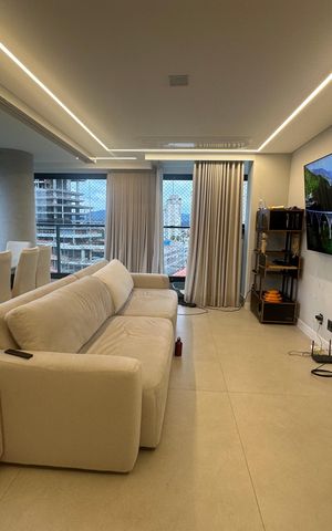 Apartamento à venda com 112m², 3 quartos e 2 vagas Apartamento à venda com 112m², 3 quartos e 2 vagasSala