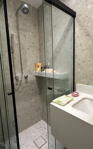 Apartamento à venda com 112m², 3 quartos e 2 vagas Apartamento à venda com 112m², 3 quartos e 2 vagasBanheiro Social