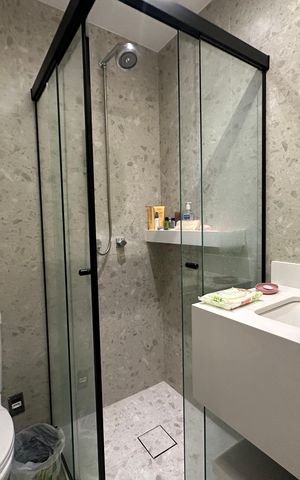 Apartamento à venda com 112m², 3 quartos e 2 vagas Apartamento à venda com 112m², 3 quartos e 2 vagasBanheiro Social