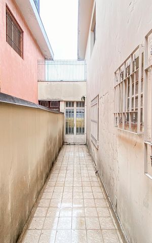 Casa para alugar com 250m², 3 quartos e 2 vagas Casa para alugar com 250m², 3 quartos e 2 vagasCorredor