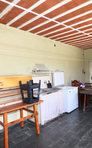Casa à venda com 493m², 6 quartos e 5 vagas Casa à venda com 493m², 6 quartos e 5 vagasÁrea gourmet