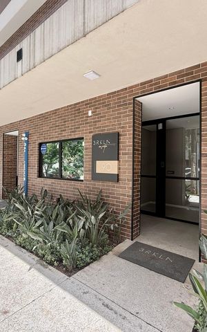Studio para alugar com 30m², 1 quarto e sem vaga Studio para alugar com 30m², 1 quarto e sem vagaFachada