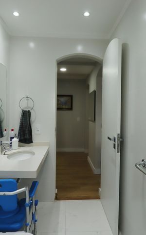 Apartamento à venda com 137m², 3 quartos e 2 vagasBanheiro Social