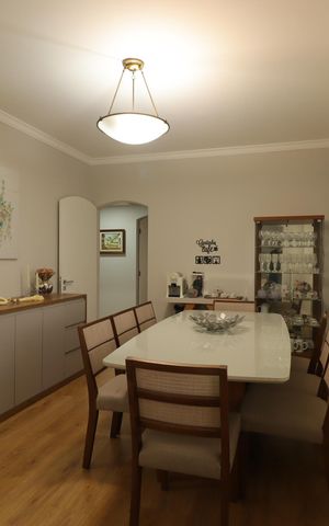 Apartamento à venda com 137m², 3 quartos e 2 vagasSala de Jantar