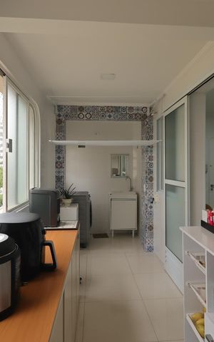 Apartamento à venda com 137m², 3 quartos e 2 vagasÁrea de Serviço