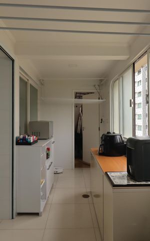 Apartamento à venda com 137m², 3 quartos e 2 vagasÁrea de Serviço