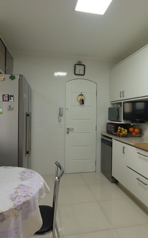 Apartamento à venda com 137m², 3 quartos e 2 vagasCozinha