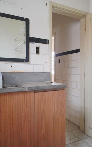 Casa para alugar com 332m², 3 quartos e 3 vagasBanheiro