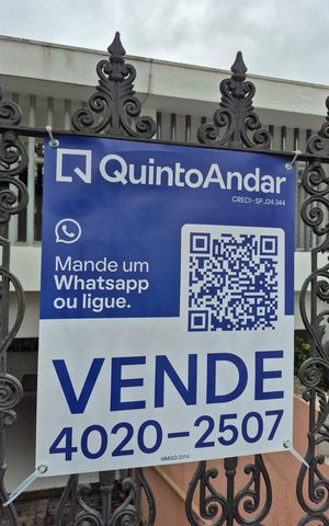 Casa à venda com 300m², 3 quartos e 2 vagas Casa à venda com 300m², 3 quartos e 2 vagasPlaca