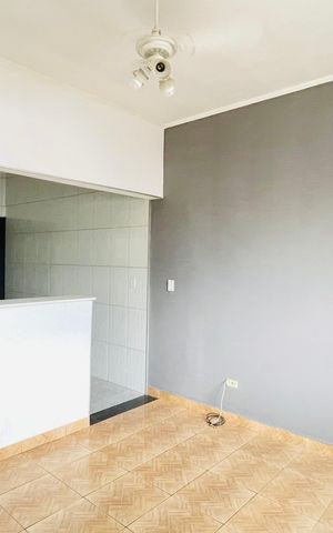 Casa para alugar com 125m², 2 quartos e 2 vagasSala