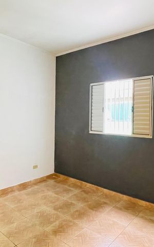 Casa para alugar com 125m², 2 quartos e 2 vagasSuite