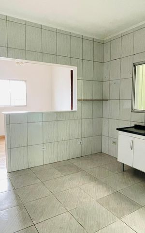 Casa para alugar com 125m², 2 quartos e 2 vagasCozinha