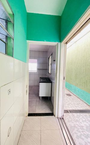 Casa para alugar com 125m², 2 quartos e 2 vagasAcesso a casa