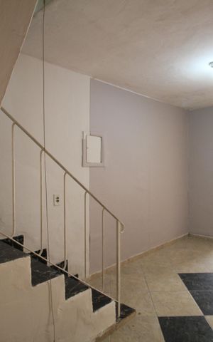 Casa para alugar com 50m², 2 quartos e 1 vagaSala