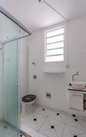 Casa à venda com 90m², 2 quartos e 1 vagaEdícula - Banheiro