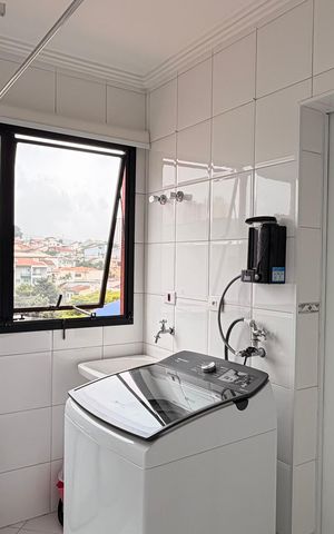 Apartamento para alugar com 126m², 3 quartos e 2 vagas Apartamento para alugar com 126m², 3 quartos e 2 vagasÁrea de serviço