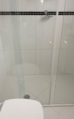 Apartamento para alugar com 126m², 3 quartos e 2 vagas Apartamento para alugar com 126m², 3 quartos e 2 vagasBanheiro suite 3