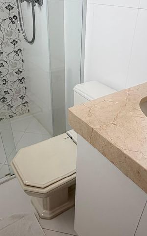 Apartamento para alugar com 126m², 3 quartos e 2 vagas Apartamento para alugar com 126m², 3 quartos e 2 vagasBanheiro suite 1