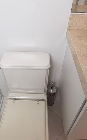 Apartamento para alugar com 126m², 3 quartos e 2 vagas Apartamento para alugar com 126m², 3 quartos e 2 vagasBanheiro Suite 1