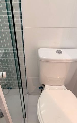 Apartamento para alugar com 126m², 3 quartos e 2 vagas Apartamento para alugar com 126m², 3 quartos e 2 vagasBanheiro suite 2