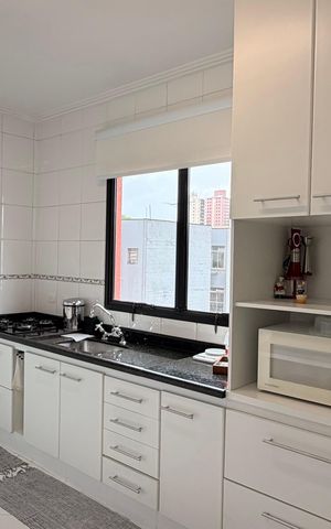 Apartamento para alugar com 126m², 3 quartos e 2 vagas Apartamento para alugar com 126m², 3 quartos e 2 vagasCozinha