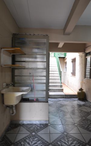 Casa para alugar com 30m², 1 quarto e sem vagaÁrea de Serviço