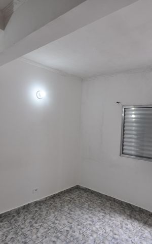 Casa para alugar com 30m², 1 quarto e sem vagaQuarto