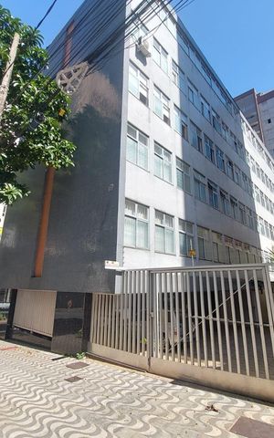 Apartamento à venda com 213m², 4 quartos e 2 vagas Apartamento à venda com 213m², 4 quartos e 2 vagasfachada