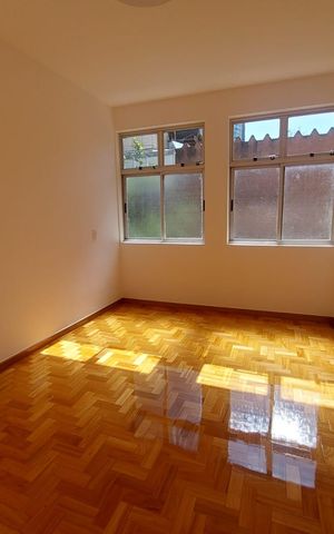 Apartamento à venda com 213m², 4 quartos e 2 vagas Apartamento à venda com 213m², 4 quartos e 2 vagasquarto 2