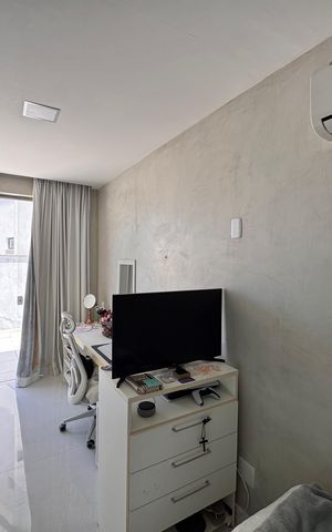 Casa de condomínio à venda com 450m², 5 quartos e 4 vagas Casa de condomínio à venda com 450m², 5 quartos e 4 vagasSuíte 1