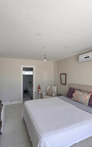 Casa de condomínio à venda com 450m², 5 quartos e 4 vagas Casa de condomínio à venda com 450m², 5 quartos e 4 vagasSuíte 3