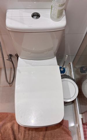Casa de condomínio à venda com 450m², 5 quartos e 4 vagas Casa de condomínio à venda com 450m², 5 quartos e 4 vagasSuíte 2 - Banheiro