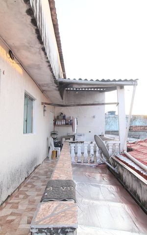 Casa à venda com 230m², 5 quartos e 3 vagasEdícula Superior
