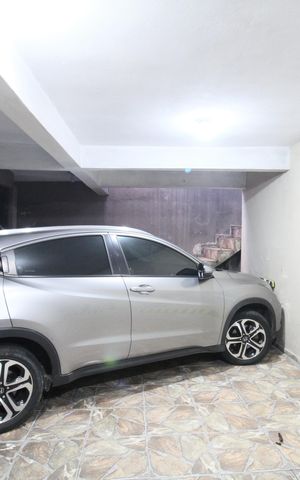 Casa à venda com 230m², 5 quartos e 3 vagasGaragem