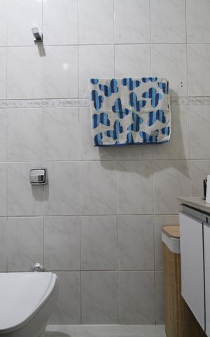 Casa à venda com 230m², 5 quartos e 3 vagasBanheiro