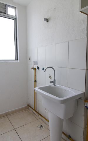 Apartamento para alugar com 55m², 2 quartos e 1 vagaÁrea de serviço