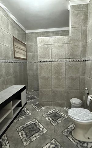 Casa para alugar com 90m², 2 quartos e sem vaga Casa para alugar com 90m², 2 quartos e sem vagaBanheiro