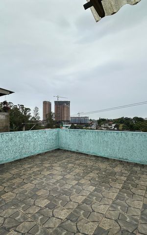 Casa para alugar com 90m², 2 quartos e sem vaga Casa para alugar com 90m², 2 quartos e sem vagaVaranda