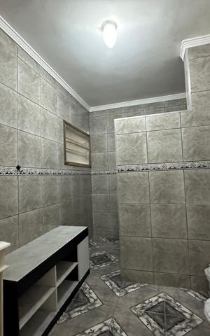 Casa para alugar com 90m², 2 quartos e sem vaga Casa para alugar com 90m², 2 quartos e sem vagaBanheiro