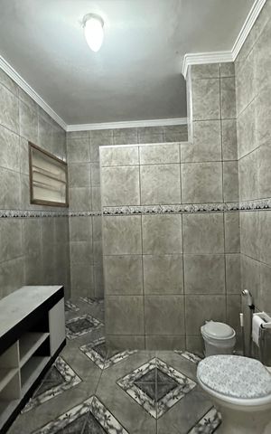 Casa para alugar com 90m², 2 quartos e sem vaga Casa para alugar com 90m², 2 quartos e sem vagaBanheiro